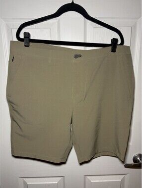 Public Rec Workday Shorts Golf Chino Men’s Size 40 8.5” Inseam Khaki Tan Beige